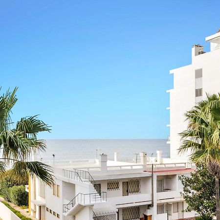 Stylish Modern Beachside Apartment With Pool & Seaview クアルテイラ エクステリア 写真